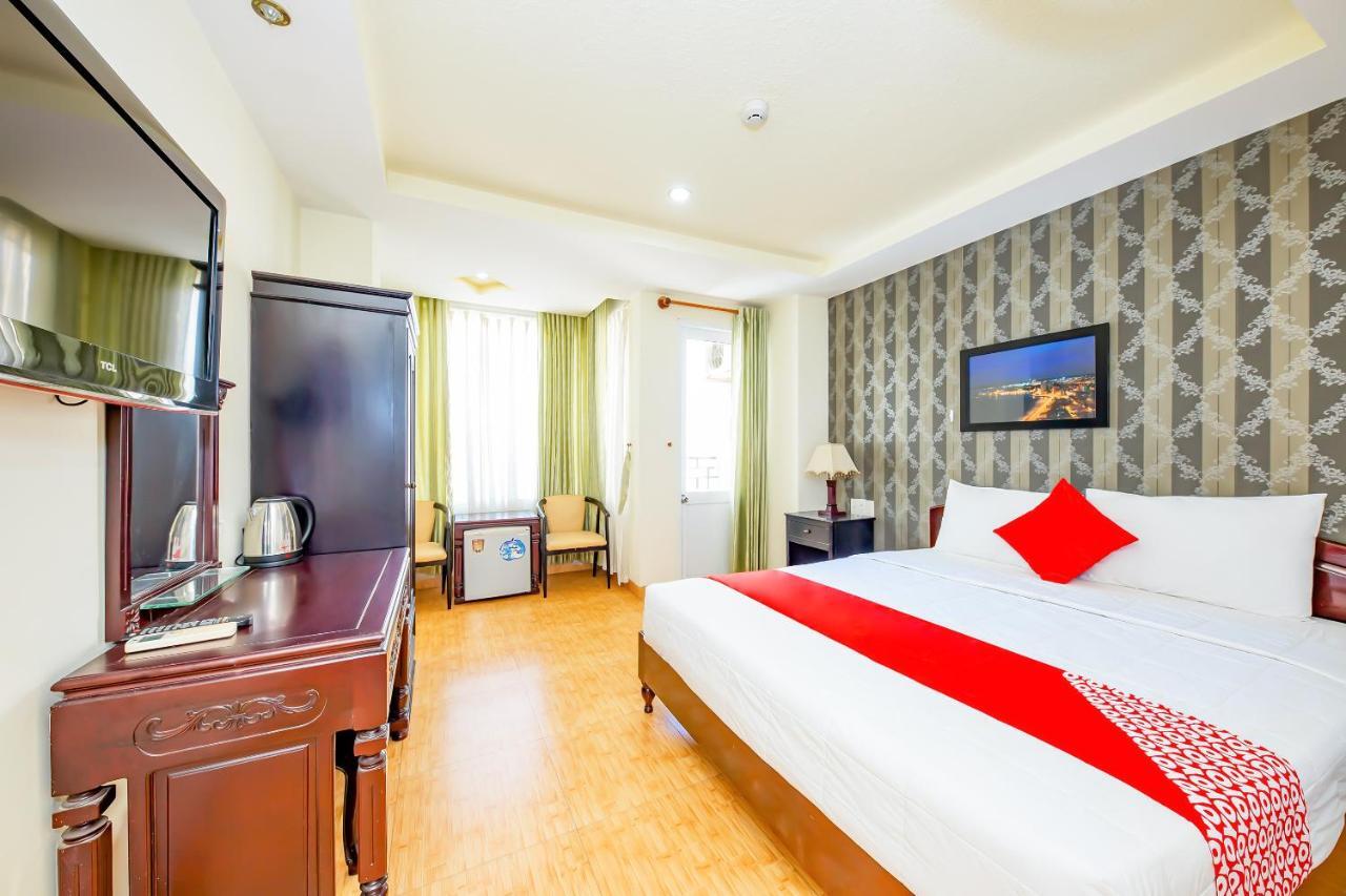 Oyo 243 Eden Hotel Нячанг Екстер'єр фото
